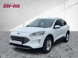 Frostweiß (weiß) Gebraucht 2022 Ford Kuga Titanium SUV | 30.450 € (Fairer Preis)