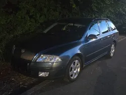 Grau Gebraucht 2005 Skoda Octavia Kombi | 999 € (Guter Preis)
