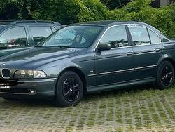 Blau Gebraucht 1998 BMW 523 Limousine | 3.500 € (Fairer Preis)