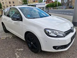 Weiß Gebraucht 2011 VW Golf VI Team Limousine | 5.499 € (Guter Preis)