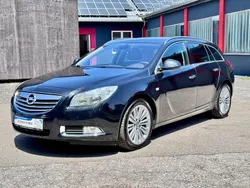Schwarz Gebraucht 2010 Opel Insignia Cosmo Kombi | 4.300 € (Fairer Preis)