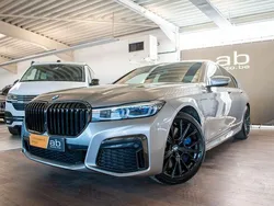 Grau Gebraucht 2020 BMW 745e M Sport Limousine | 52.990 €