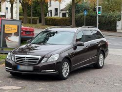 Schwarz Gebraucht 2011 Mercedes E350 Kombi | 6.299 € (Superpreis)
