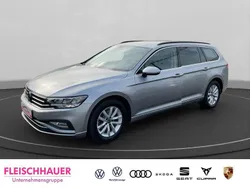 Silber Gebraucht 2023 VW Passat Business Kombi | 20.480 € (Guter Preis)