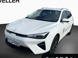 Weiß Gebraucht 2024 MG MG5 EV Luxury Kombi | 23.800 € (Fairer Preis)