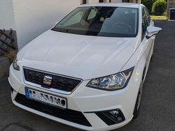 Weiß Gebraucht 2018 Seat Ibiza Limousine | 10.990 € (Fairer Preis)