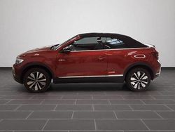 Kings red metallic schwarz (metallic) Gebraucht 2025 VW T-Roc SUV | 27.950 €