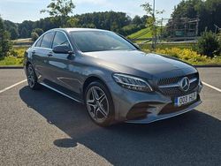 Grau Gebraucht 2021 Mercedes C180 AMG line Limousine | 26.900 € (Guter Preis)
