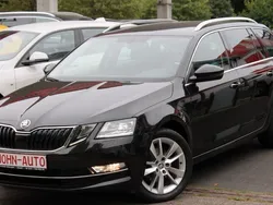 Schwarzmagic perleffekt Gebraucht 2020 Skoda Octavia Premium Edition Kombi | 18.890 € (Guter Preis)