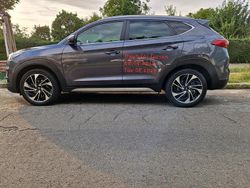 Grau Gebraucht 2018 Hyundai Tucson Style SUV | 19.900 €