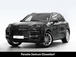 Chromitschwarzmetallic Gebraucht 2024 Porsche Cayenne SUV | 87.690 € (Guter Preis)