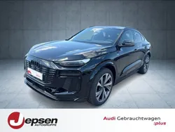 Mythosschwarz metallic Gebraucht 2025 Audi Q6 Sportback e-tron Performance SUV | 77.970 €