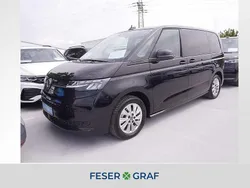 Deep black perleffekt Gebraucht 2024 VW T7 Life Van | 49.880 € (Guter Preis)