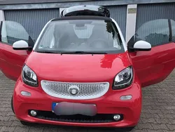 Weiß Gebraucht 2016 Smart ForTwo Coupé Basis Kleinwagen | 8.000 € (Guter Preis)