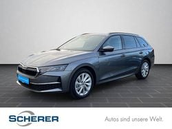 Graphitegrau metallic (metallic) Gebraucht 2025 Skoda Octavia Selection Limousine | 30.900 € (Guter Preis)