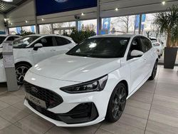 Frostweiß Neu 2026 Ford Focus ST Limousine | 39.890 € (Fairer Preis)