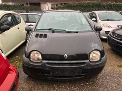Schwarz Gebraucht 1997 Renault Twingo Liberty Kleinwagen | 1.288 €