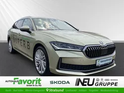 Gelb Gebraucht 2025 Skoda Superb Selection Kombi | 41.990 €