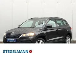 Schwarz Gebraucht 2018 Skoda Karoq Ambition SUV | 18.710 € (Guter Preis)