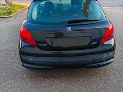 Schwarz Gebraucht 2009 Peugeot 207 Kleinwagen | 1.350 € (Guter Preis)