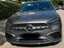 Grau Gebraucht 2024 Mercedes GLA200 AMG line SUV | 43.100 € (Etwas zu teuer)