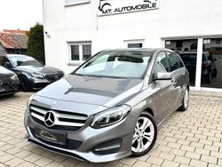 Grau Gebraucht 2015 Mercedes B200 Urban Van / Kleinbus | 14.890 € (Fairer Preis)
