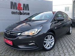 Plat.anthr./rogrey/ Gebraucht 2016 Opel Astra Edition Limousine | 14.900 €