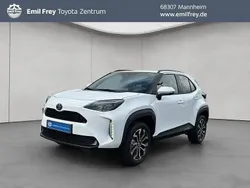 Weiß Neu 2025 Toyota Yaris Hybrid | 32.240 €