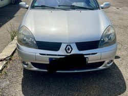 Gebraucht 2005 Renault Clio II Campus Limousine | 700 € (Fairer Preis)
