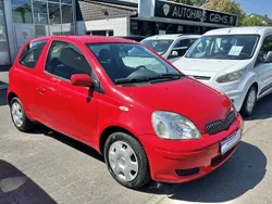Rot Gebraucht 2005 Toyota Yaris Sol Limousine | 1.490 € (Fairer Preis)