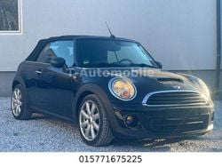 Schwarz Gebraucht 2011 Mini One Cabriolet Cabrio | 8.490 € (Teuer)