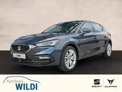 Grau Gebraucht 2025 Seat Leon Style Limousine | 27.490 € (Superpreis)