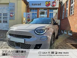 Beige Neu 2025 Fiat 600E La Prima SUV | 33.250 € (Superpreis)