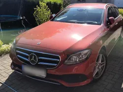 Mercedes E220