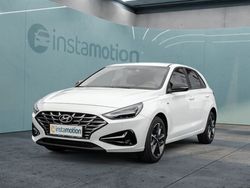 Weiß Gebraucht 2024 Hyundai i30 Advantage | 23.840 € (Fairer Preis)