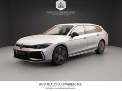Grau Neu 2025 VW Passat R-line Kombi | 49.611 € (Guter Preis)