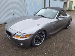 Grau Gebraucht 2003 BMW Z4 Performance Cabrio | 8.400 € (Superpreis)