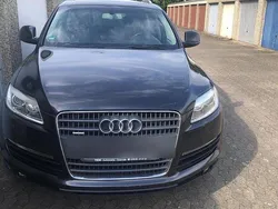 Grau Gebraucht 2008 Audi Q7 SUV | 11.750 € (Fairer Preis)