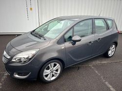 Grau Gebraucht 2014 Opel Meriva S Van / Kleinbus | 4.750 € (Etwas zu teuer)