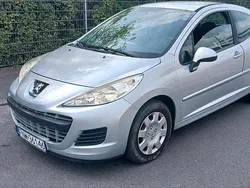 Silber Gebraucht 2010 Peugeot 207 Kleinwagen | 1.950 € (Fairer Preis)