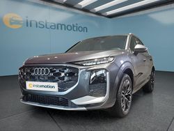 Grau Neu 2025 Audi Q3 SUV | 58.999 € (Etwas zu teuer)