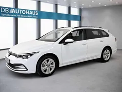 Weiß Gebraucht 2023 VW Golf VIII Life Kombi | 18.920 € (Guter Preis)