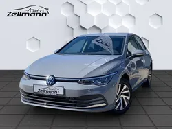 Grau Gebraucht 2021 VW Golf VIII Style Limousine | 24.866 € (Fairer Preis)