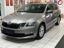 Beige Gebraucht 2019 Skoda Octavia Ambition Kombi | 13.900 € (Fairer Preis)