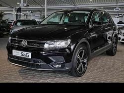 Deep black perleffekt Gebraucht 2017 VW Tiguan Highline SUV | 19.970 € (Superpreis)