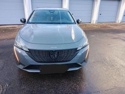 Grau Gebraucht 2025 Peugeot 308 GT Limousine | 18.300 €