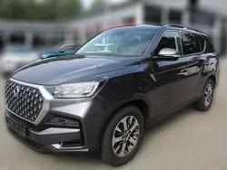 Grau metallic Gebraucht 2021 Ssangyong Rexton Quartz SUV | 31.450 €