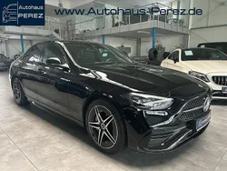 Schwarz Gebraucht 2024 Mercedes C300 AMG line Limousine | 47.979 € (Fairer Preis)