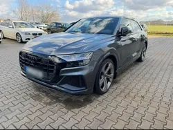 Grau Gebraucht 2021 Audi Q8 S-Line SUV | 65.490 € (Guter Preis)