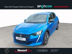 Vertigoblau Gebraucht 2021 Peugeot e-208 GT Kleinwagen | 19.890 € (Etwas zu teuer)